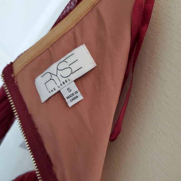 NEW Ryse The Label Ruched Tulle Bateau Midi Dress - Picture 8 of 8